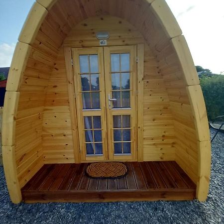 Pen Y Buarth Pod - Caravan Site Карнарфон Екстериор снимка