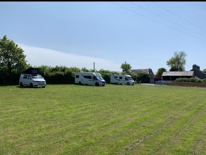 Pen Y Buarth Pod - Caravan Site Карнарфон Екстериор снимка